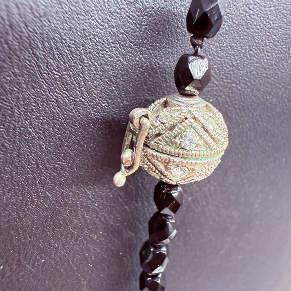 Black Faceted Beaded Clear Rhinestone Station Long Necklace Silver Tone - Picture 8 of 8